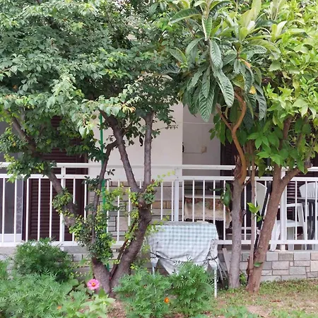 Apartman Kipos Nea Iraklitsa