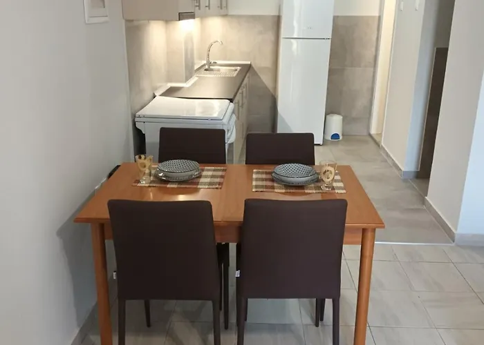 Kipos Apartment *